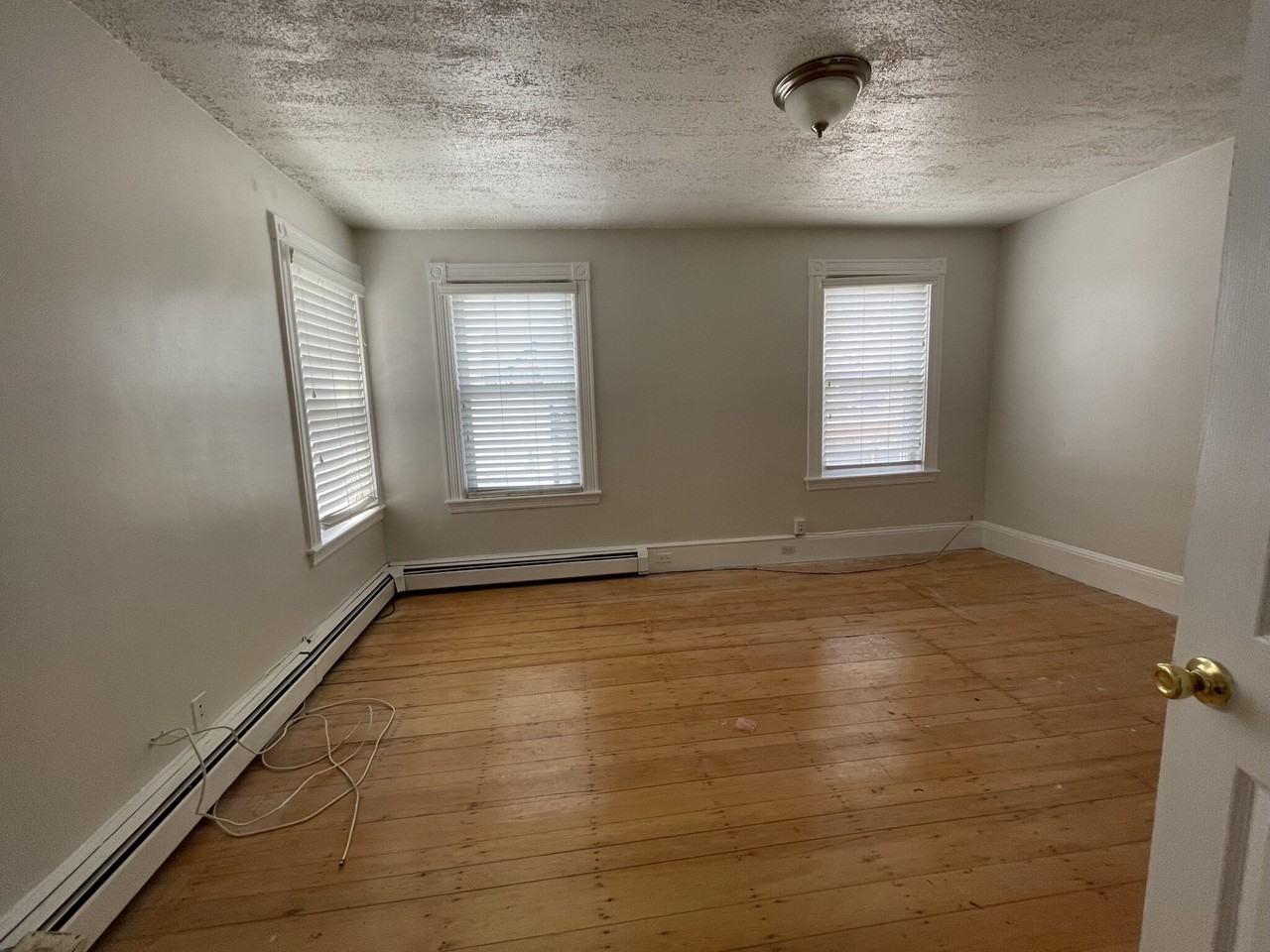 339 Centre St #2 - Photo 7 of 11