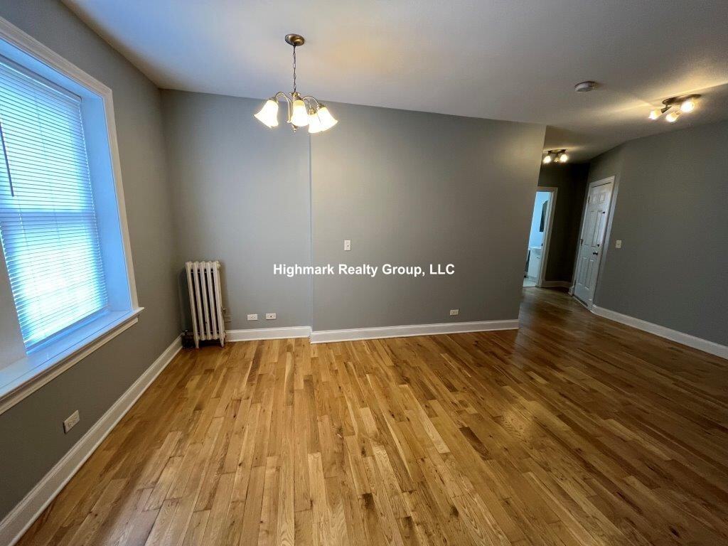 4558 W George St #A2 - Photo 5 of 9