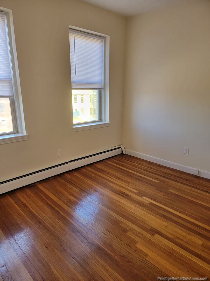 Brighton Ave #406 - Photo 2 of 11