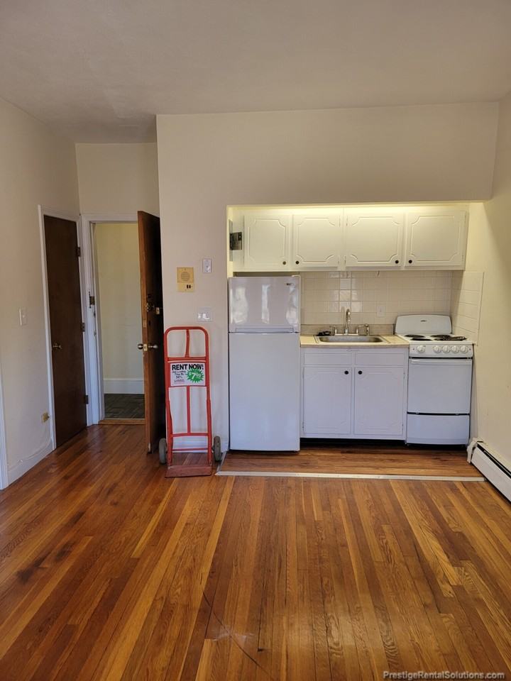 Brighton Ave #406 - Photo 4 of 11