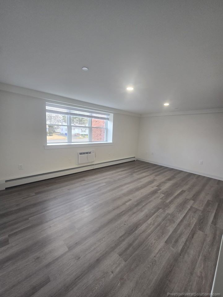 Washington St #15 - Photo 5 of 26