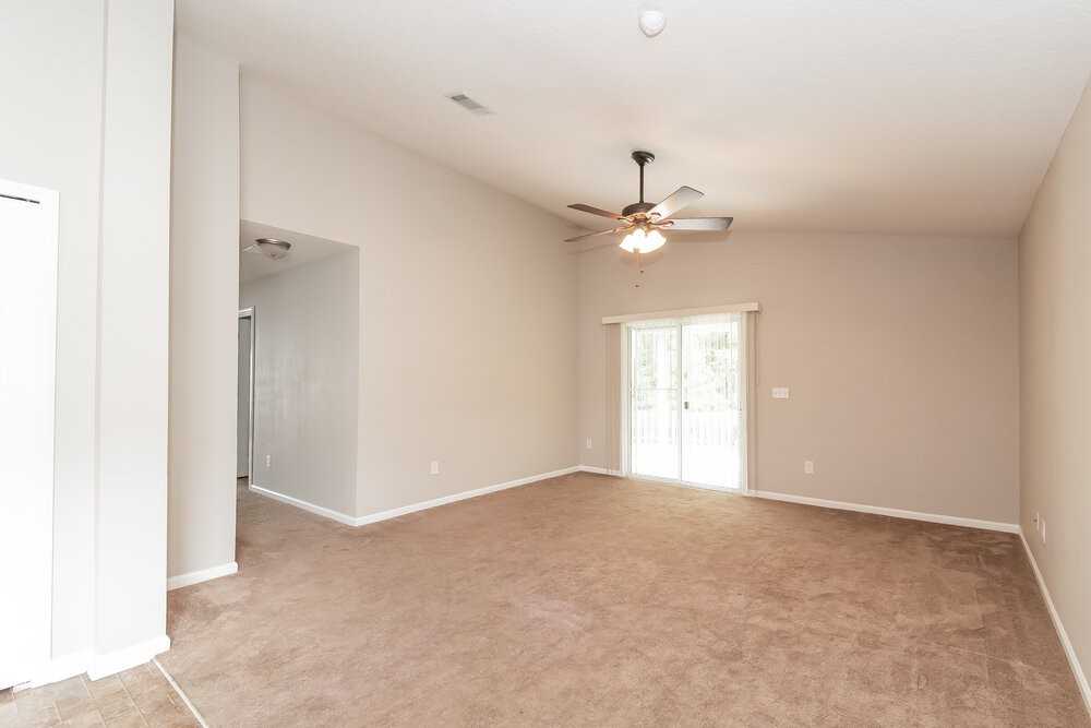 2120 Sotterley Ln - Photo 3 of 14