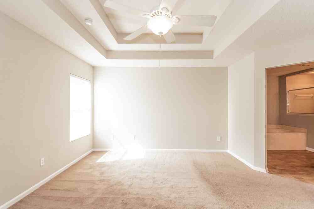 2120 Sotterley Ln - Photo 7 of 14