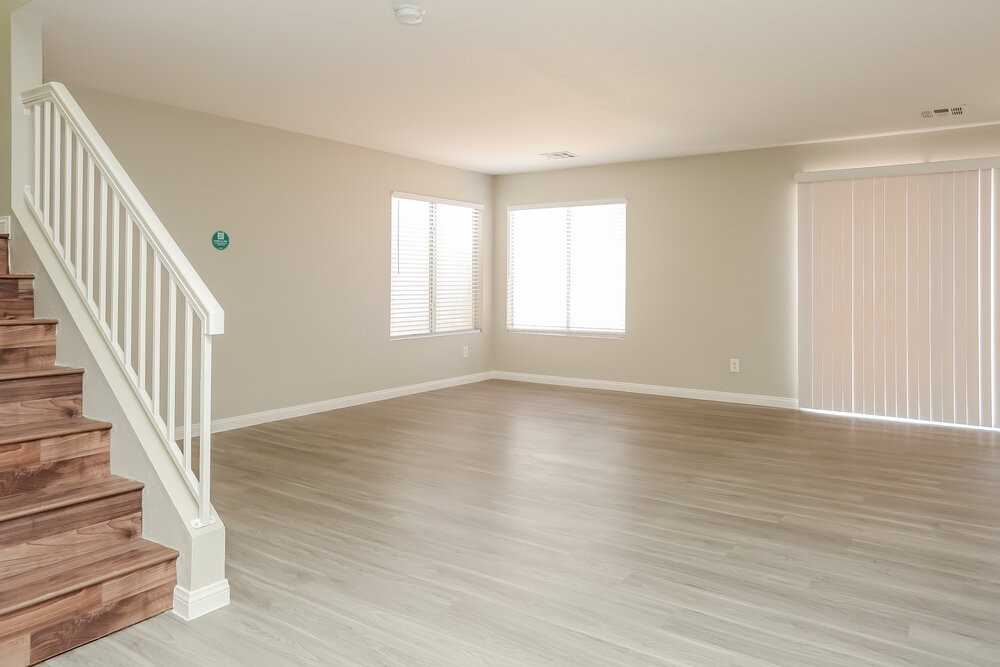 8620 Hidden Pines Ave - Photo 5 of 16