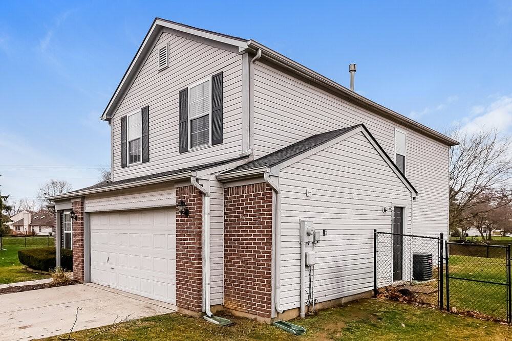 4474 Mahogany Dr - Photo 5 of 17