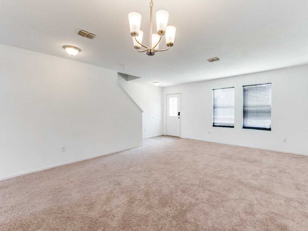 4956 Creek Ridge Trl - Photo 4 of 14