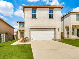 featured image of 6327 Fence Xing