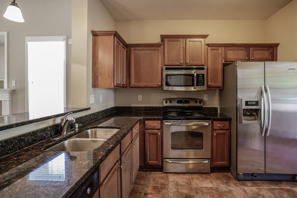 4960 Bending Creek Cv - Photo 5 of 13