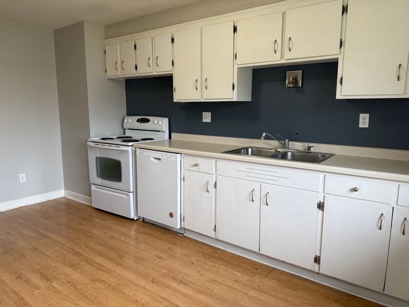 1828 14th St S #4 - Photo 6 of 22