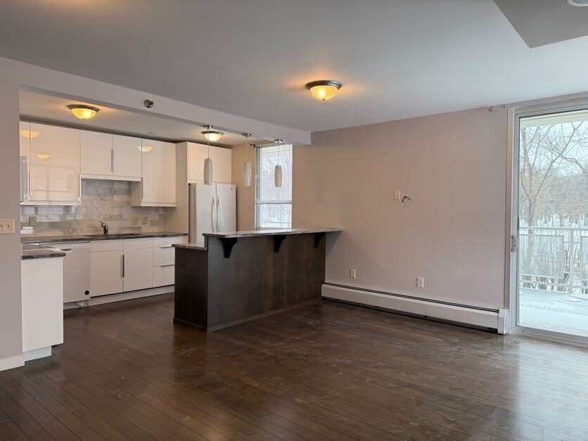 501 7th St S #103 - Photo 5 of 21