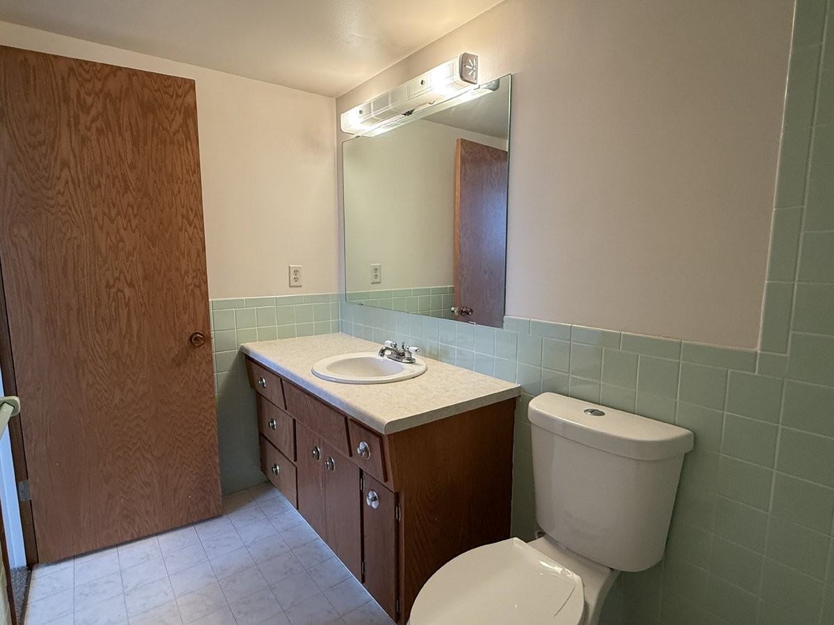 501 7th St S #503 - Photo 6 of 14