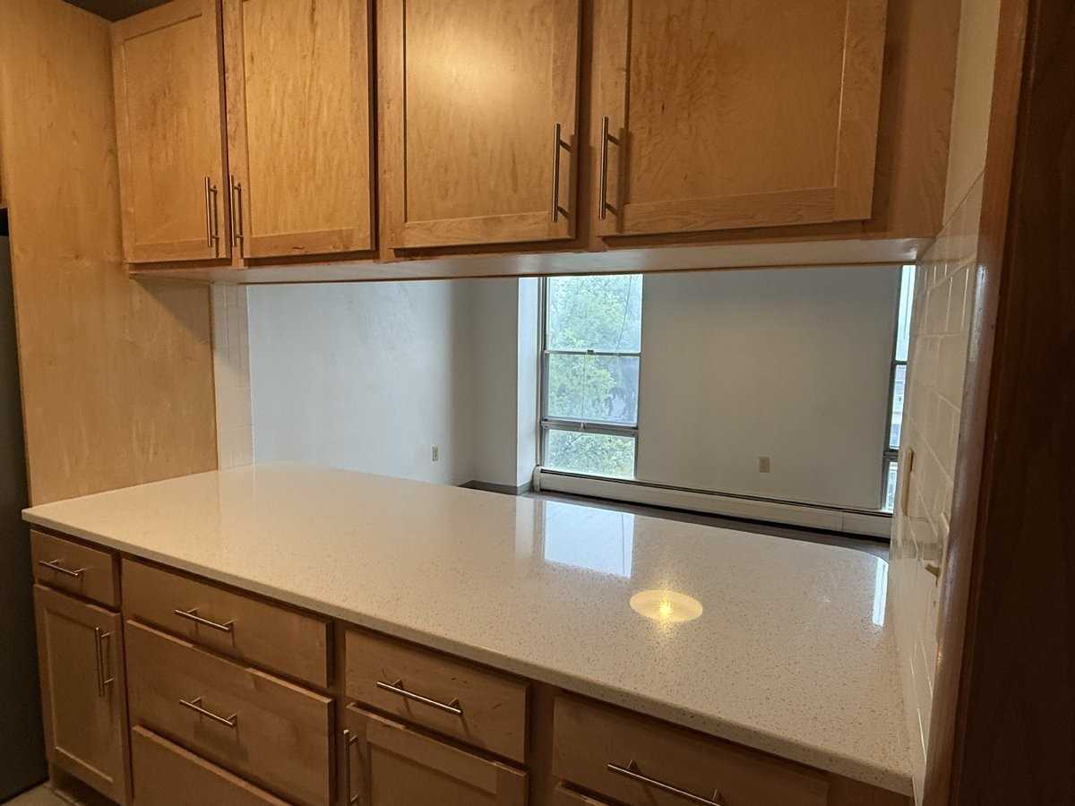 501 7th St S #503 - Photo 7 of 14