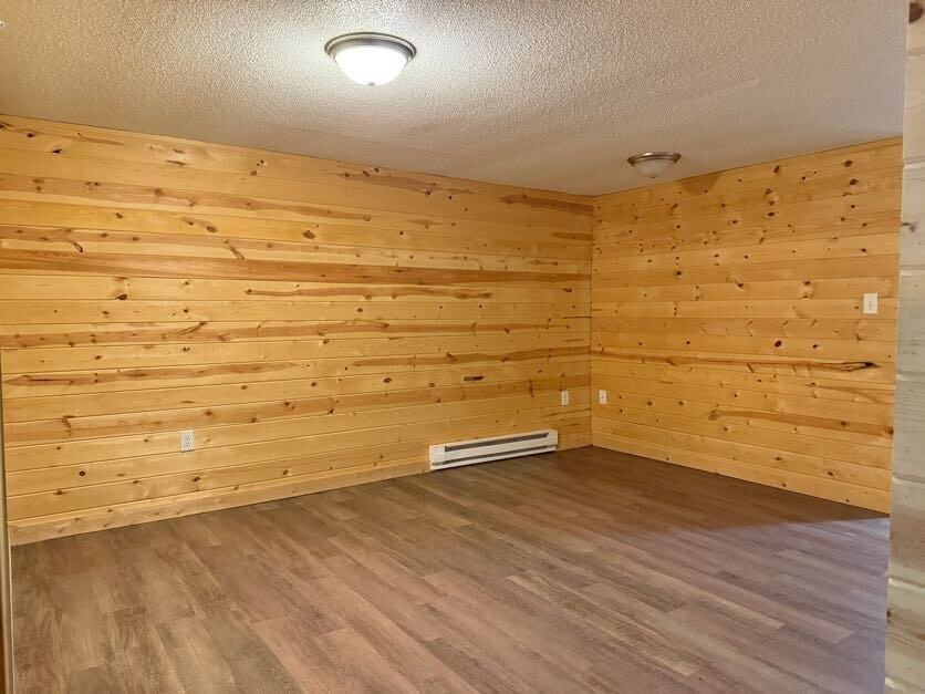 603 2nd Ave W - Photo 6 of 22