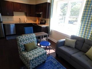 400-404 Stewart Ave - Photo 6 of 18