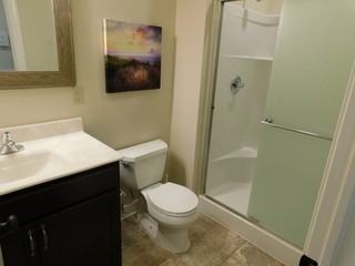 400-404 Stewart Ave - Photo 7 of 18