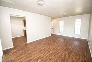 Sleezer - 4710 - Photo 7 of 16