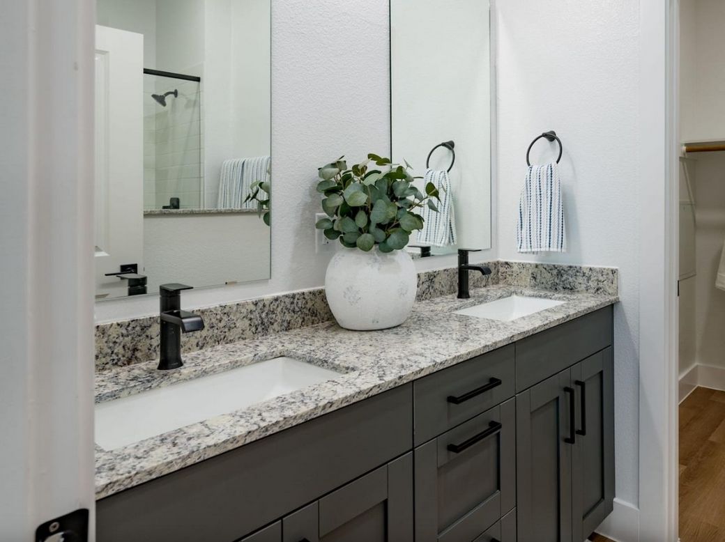 1560 Soccer Drive - Photo 2 of 16