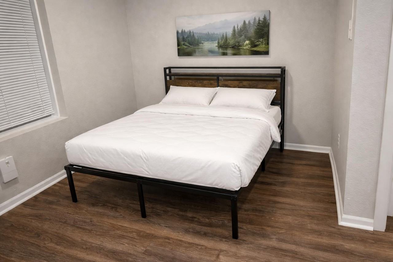 W 39th St - Photo 2 of 2