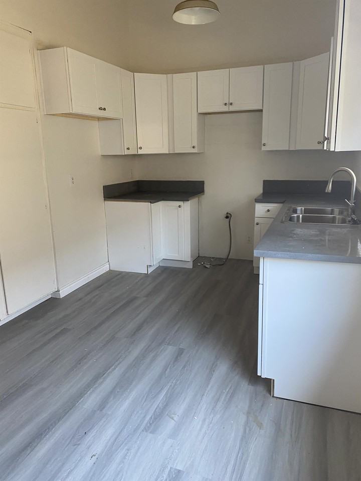 Liang & Bo, LLC / 9825 Laurel Canyon /  Nicole / NC / S8 - Photo 2 of 11