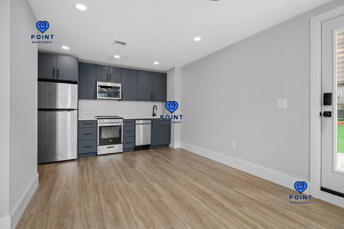 519 Sumner St #1 - Photo 2 of 12