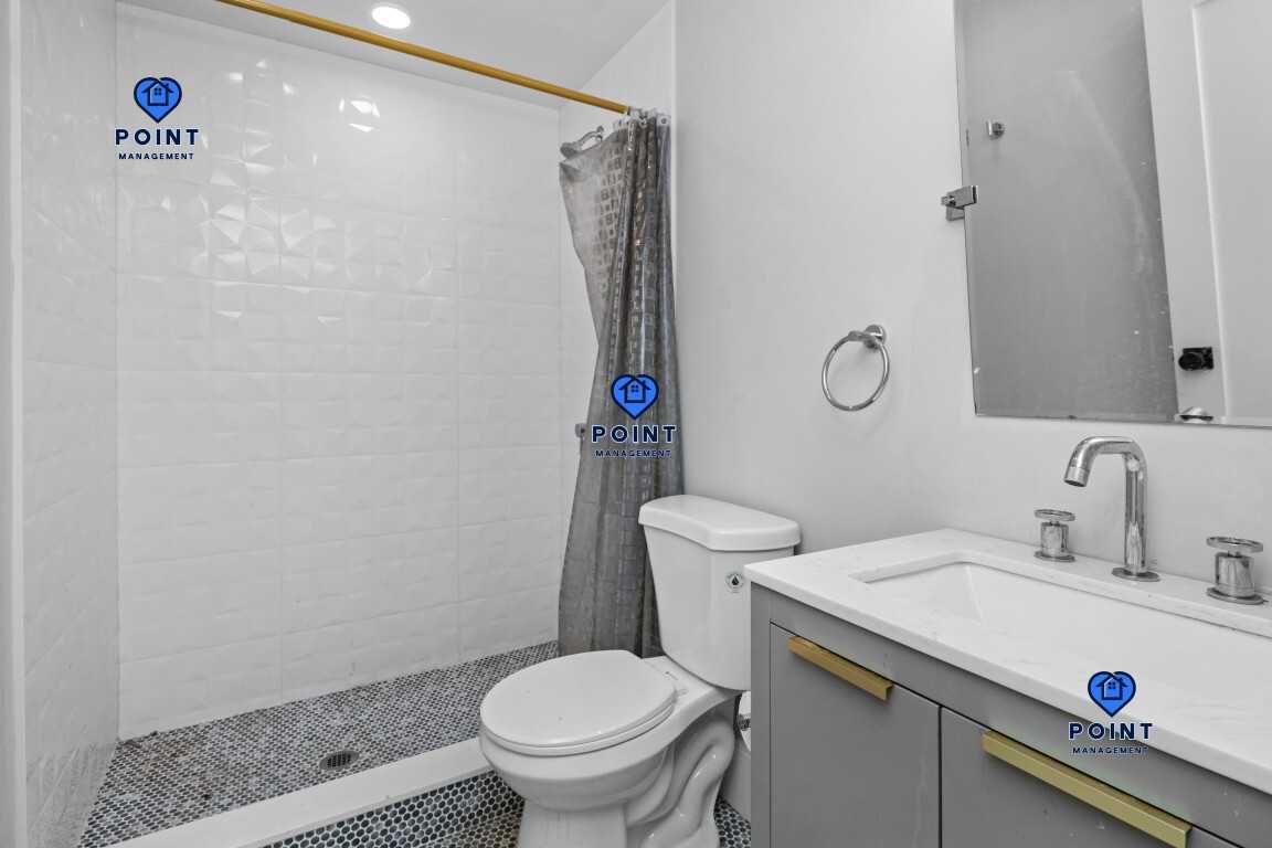 519 Sumner St #1 - Photo 7 of 12