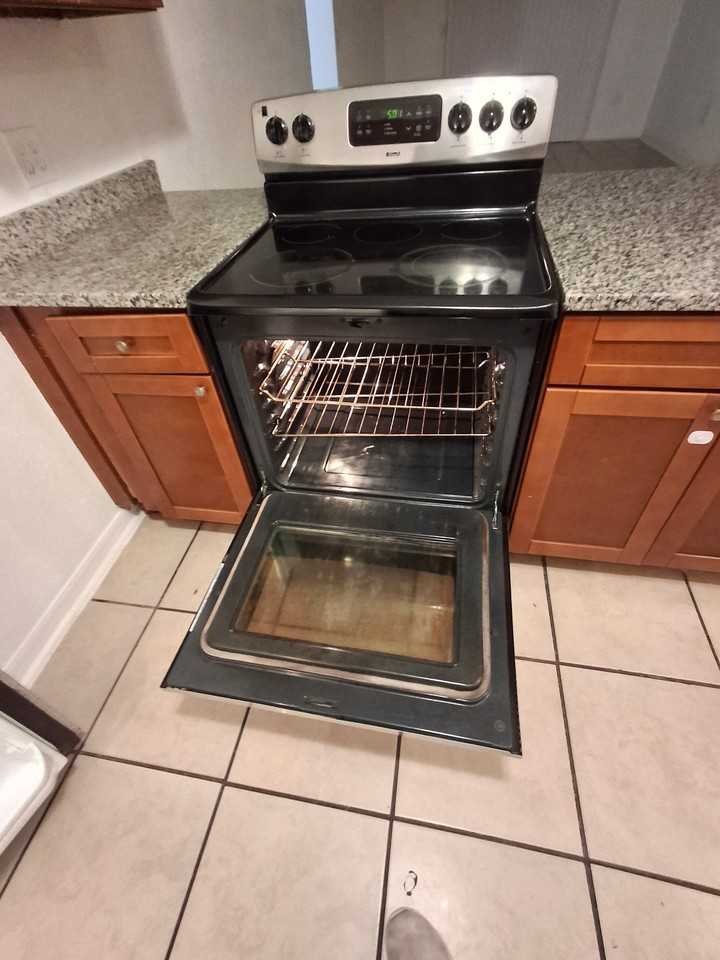 1501 Doby Circle - Photo 4 of 28