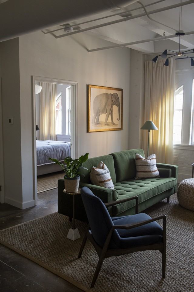 305 6th Street - Photo 3 of 49