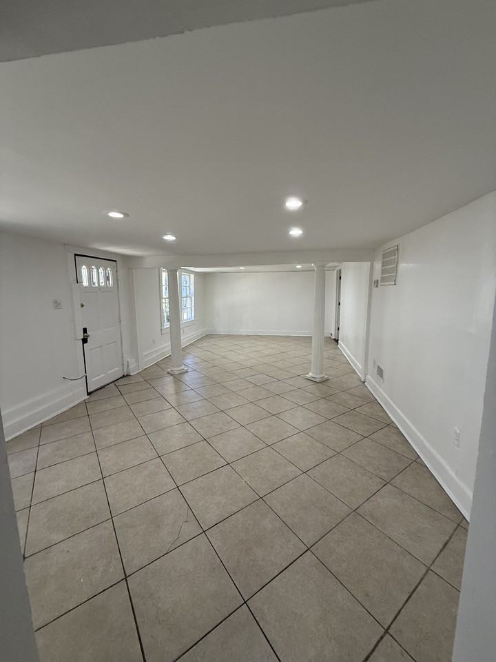 7800 St Charles Ave. - Photo 4 of 8