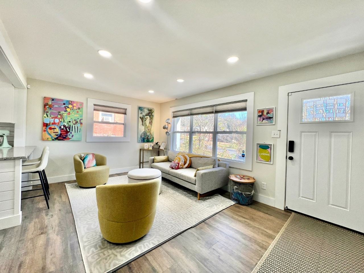 3205 Brixton Ct - Photo 4 of 31