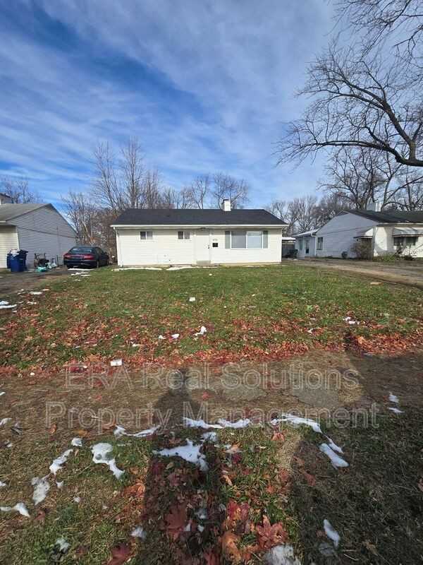 976 E 26th Ave - Photo 2 of 21