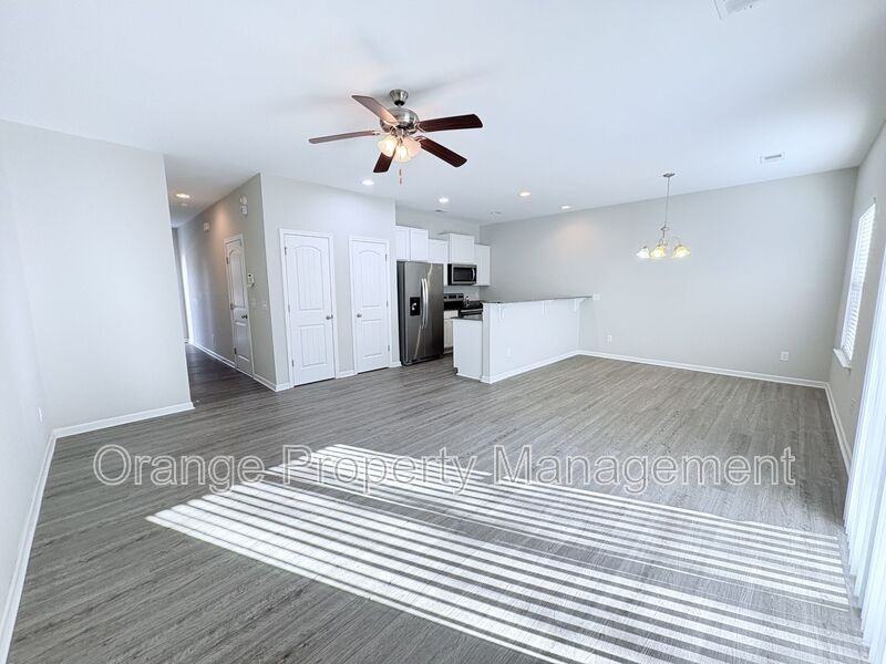 126 Heritage Place Dr - Photo 3 of 19