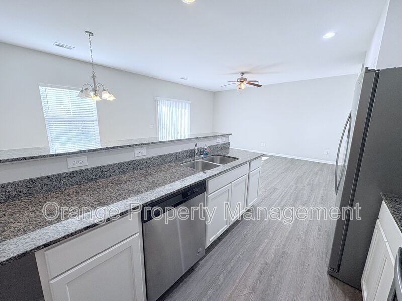 126 Heritage Place Dr - Photo 7 of 19