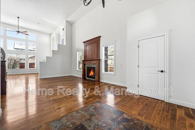 14325 Santa Fe St - Photo 4 of 50