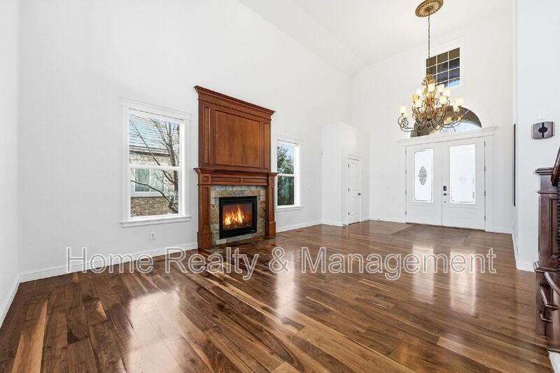 14325 Santa Fe St - Photo 7 of 50