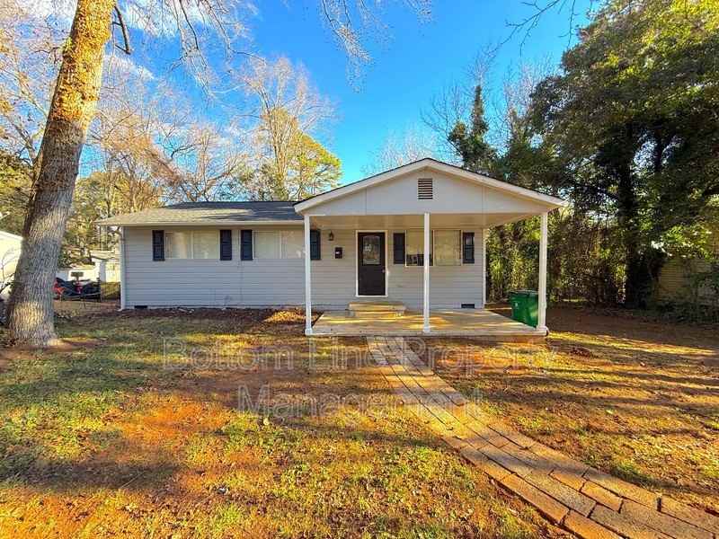 2719 Thornton Rd - Photo 2 of 20