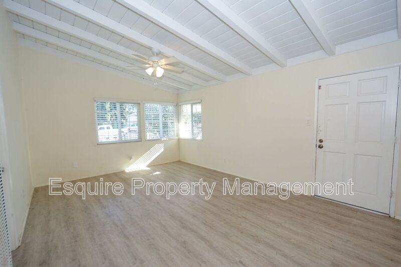 4512 North St #A - Photo 2 of 8