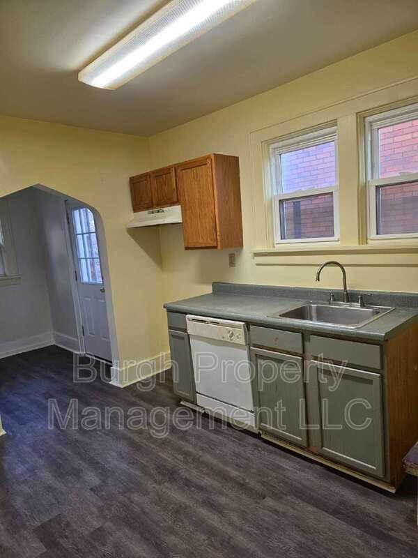 1411 Bellaire Pl - Photo 5 of 15