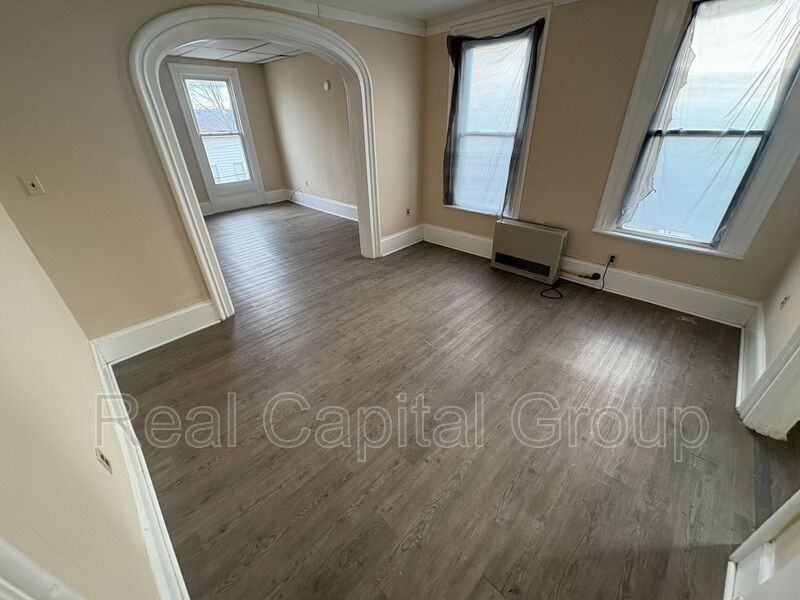 137 Main St #3 - Photo 2 of 10