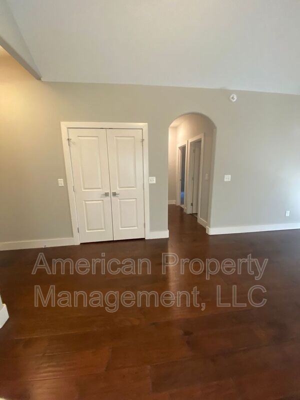 26882 E 143rd St S - Photo 4 of 24