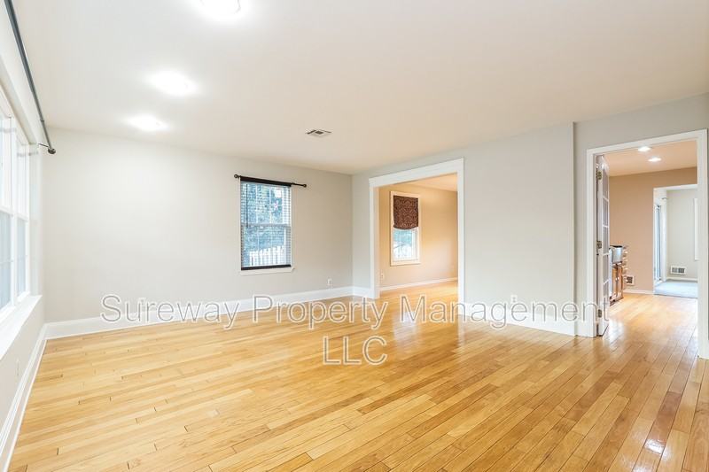 5 Isa Ct - Photo 6 of 25