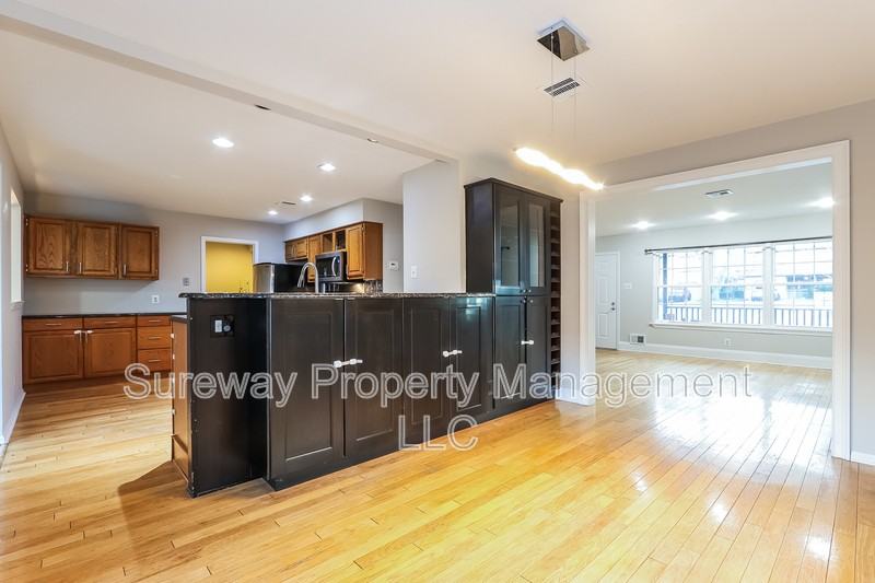 5 Isa Ct - Photo 7 of 25