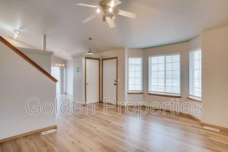 11726 N Stinson Loop - Photo 4 of 13