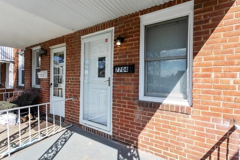 7704 Gough St - Photo 3 of 25