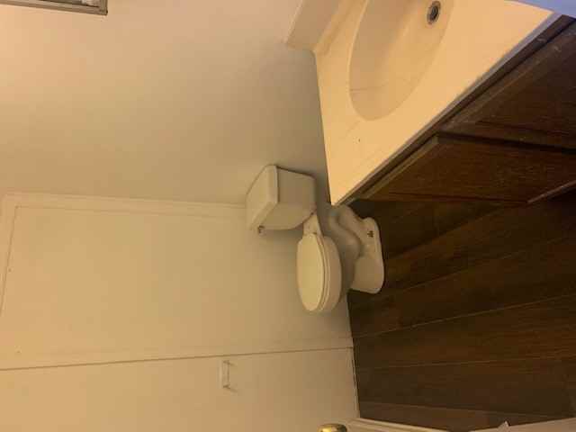 484 Lafayette Dr - Photo 3 of 17