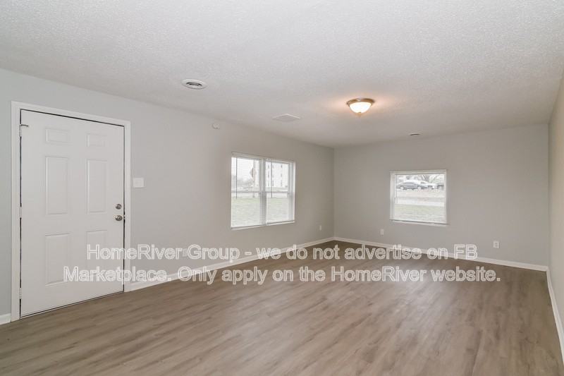 3800 E 93rd St - Photo 3 of 19