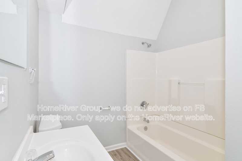 3800 E 93rd St - Photo 7 of 19