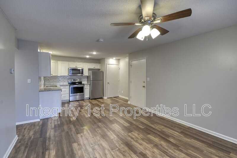 2114 Swift Ave #9 - Photo 5 of 26