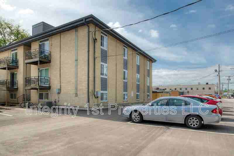 2114 Swift Ave #9 - Photo 6 of 26