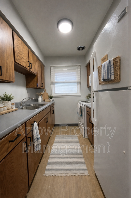 1621 G St - Photo 3 of 7