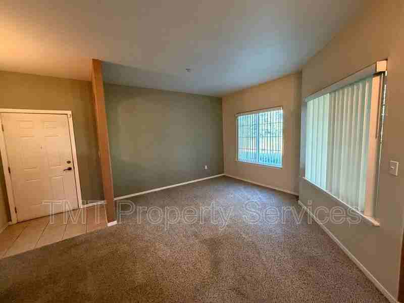 4200 E Commerce Way #1012 - Photo 7 of 14